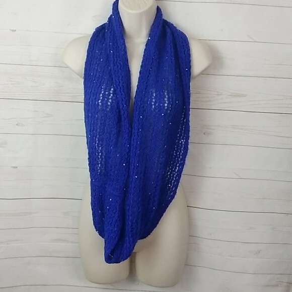 Miss Accessori Italian Wool Blend Infinity Scarf Royal Blue Knit Made in Italy - Picture 2 of 5